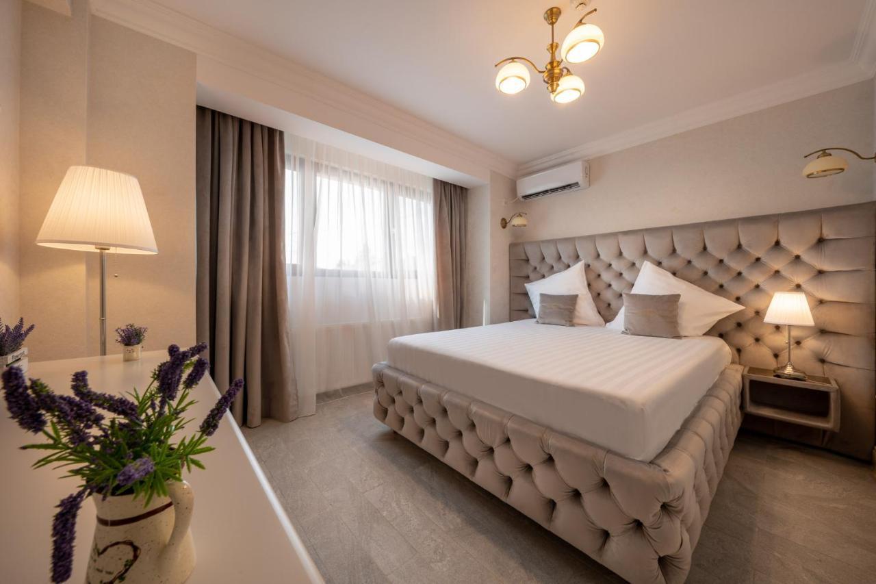 Hotel Casa Fiori Bucarest Esterno foto