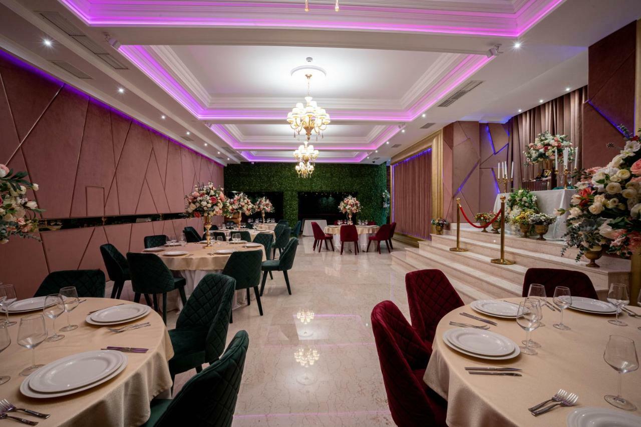 Hotel Casa Fiori Bucarest Esterno foto